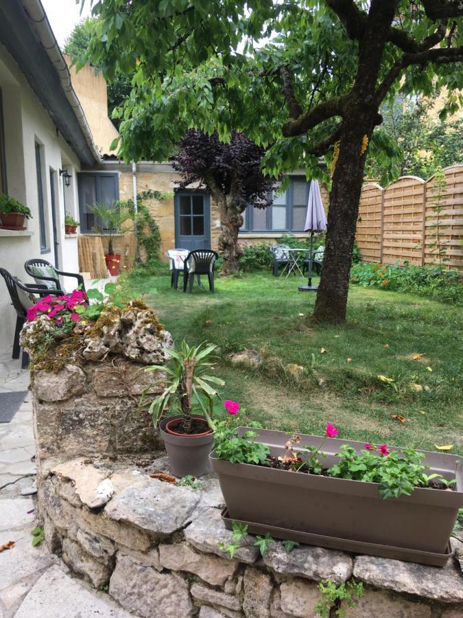 Un Jardin En Ville Sarlat Exterior foto